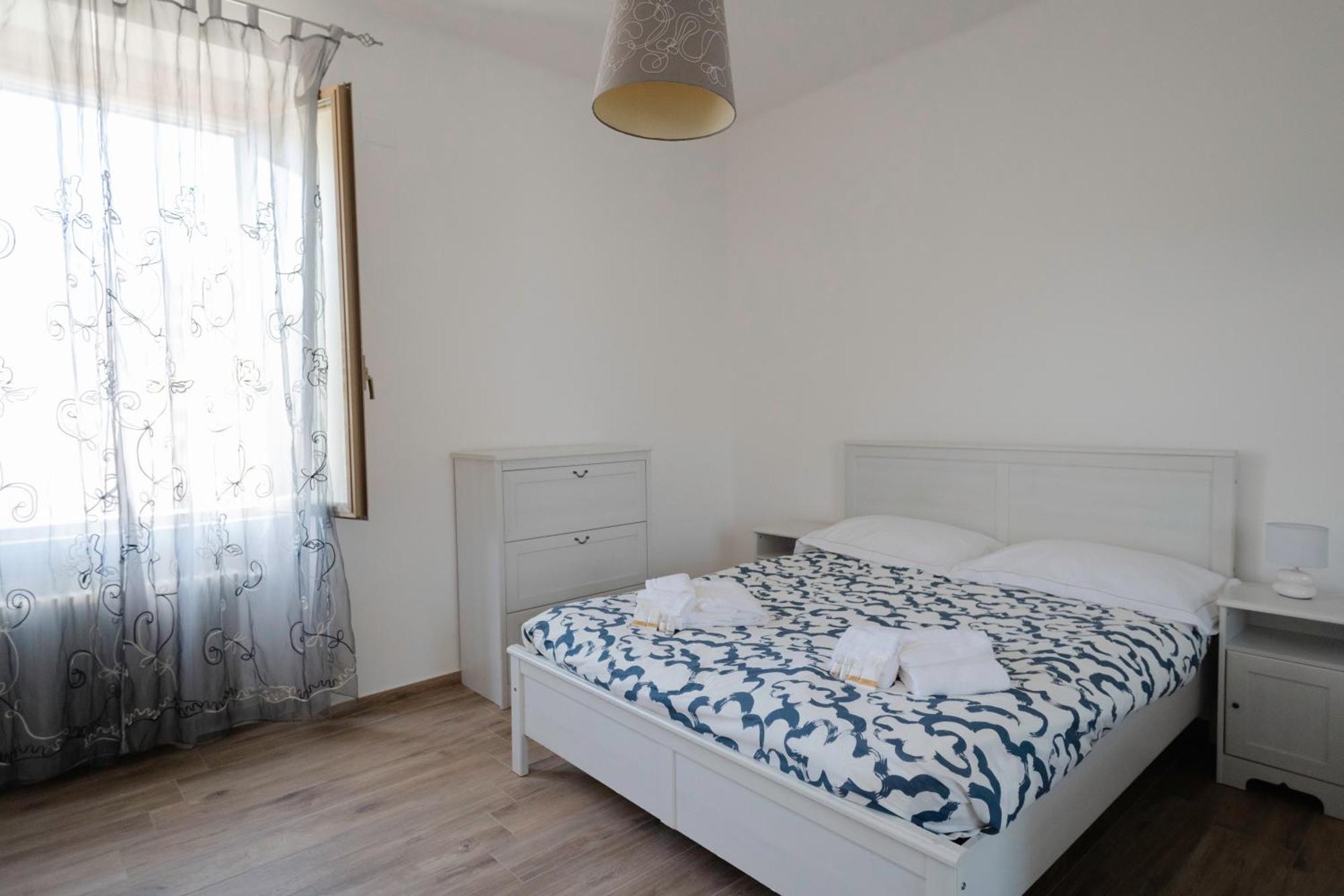Sunrise Waterfront - Central Apartment With Sea View Balcony - Molfetta Exterior foto